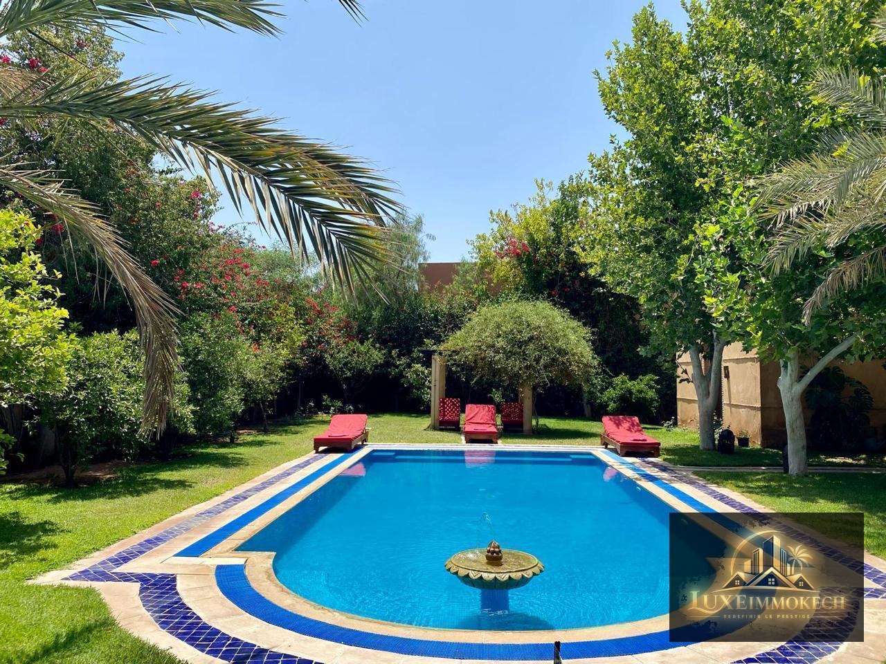 VILLA AMELKIS
